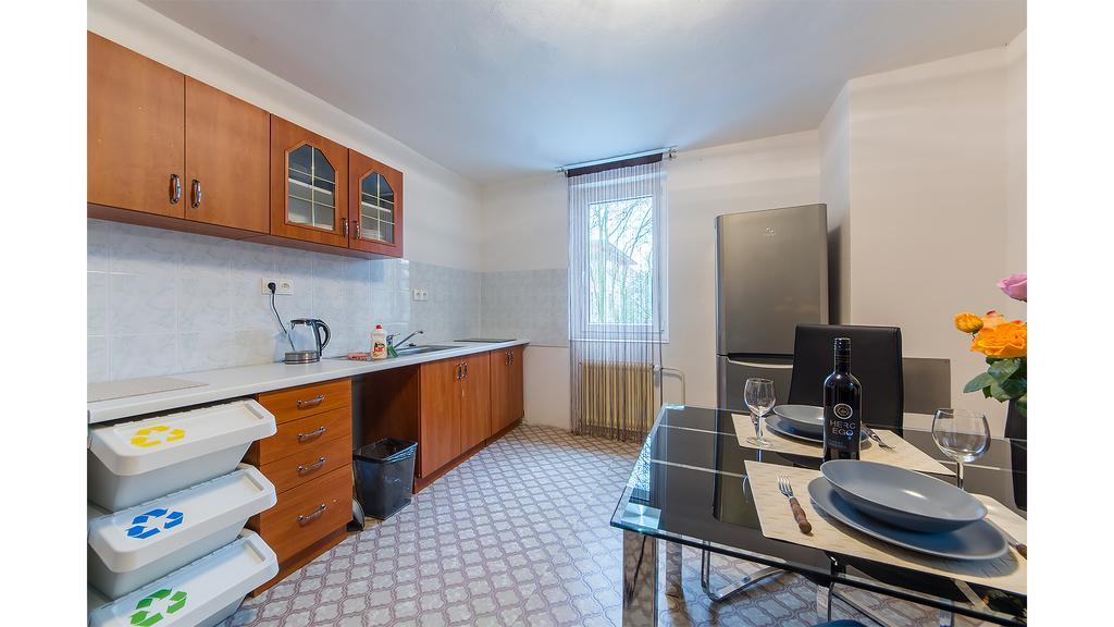 Apartman Vrane Vrané nad Vltavou Eksteriør billede